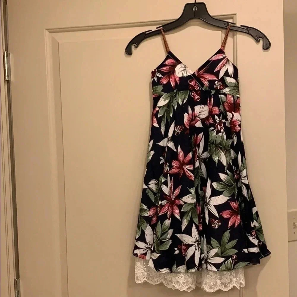 Floral Dress Lace Hemline